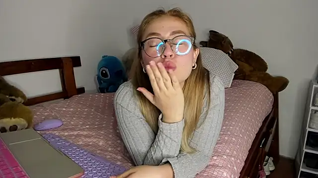 min-ji online show from 20, 4, 2026