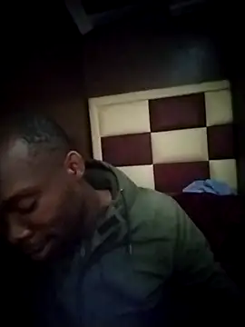 TinnyVsGiant online show from 7, 11, 2025