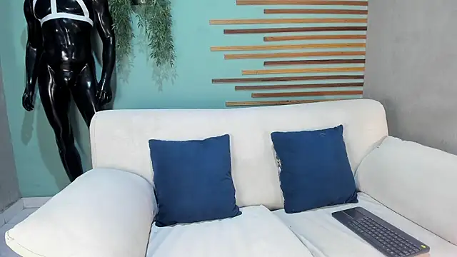 Daiisy kiss online show from 26, 3, 2026