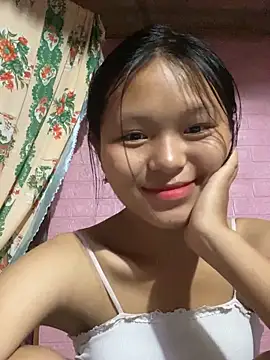 Snapshot of milo_bae chatting on 3, 10, 2025 milo bae online show from 3, 10, 2025