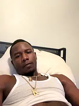 Snapshot of dreeFK chatting on 20, 10, 2025 dreeFK online show from 20, 10, 2025