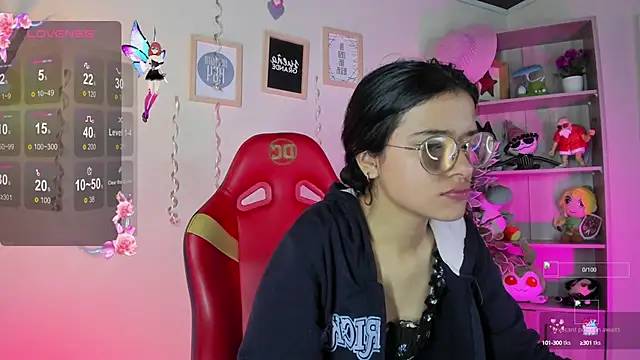 Lana Dreams  online show from 10, 9, 2025