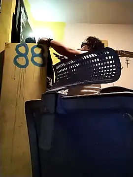 Juancarlosbautistaaguilar online show from 11, 9, 2025