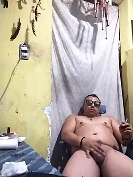 Juancarlosbautistaaguilar online show from 18, 9, 2025