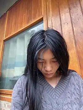 EmLy02 online show from 3, 11, 2025