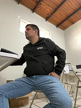 Diabloproducciones online show from 22, 4, 2026