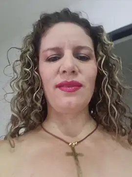 Snapshot of Nina_vallon chatting on 7, 5, 2026 Nina vallon online show from 7, 5, 2026