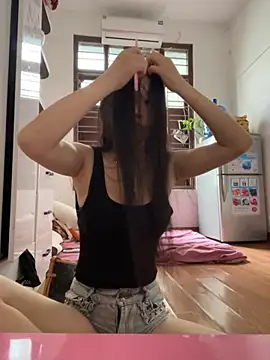 Miumieu online show from 21, 9, 2025