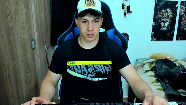 javiersexymann online show from 10, 2, 2025