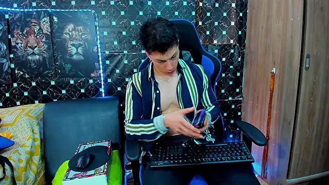 javiersexymann online show from 30, 9, 2025