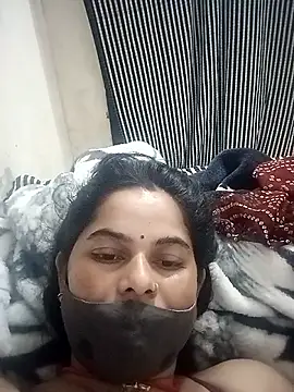 JULEE-740 online show from 25, 10, 2025