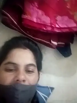 JULEE-740 online show from 3, 11, 2025