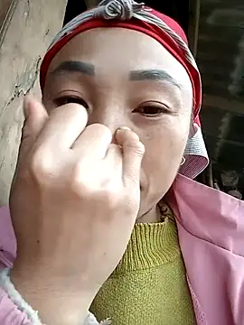 lucybaby00 online show from 18, 11, 2025