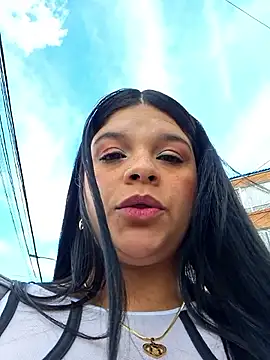 Eiimy pretty online show from 14, 10, 2025