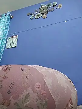 Hotcupale345 online show from 9, 2, 2026