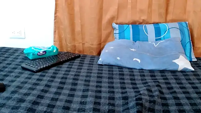 skinnyverus18 online show from 10, 3, 2026