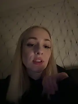 DaryaDoll online show from 18, 12, 2025