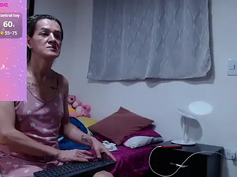 AllysonStonne online show from 2, 11, 2025