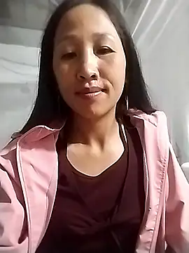 cute love00 online show from 8, 11, 2025