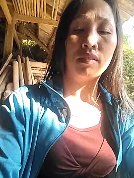 cute love00 online show from 16, 2, 2026