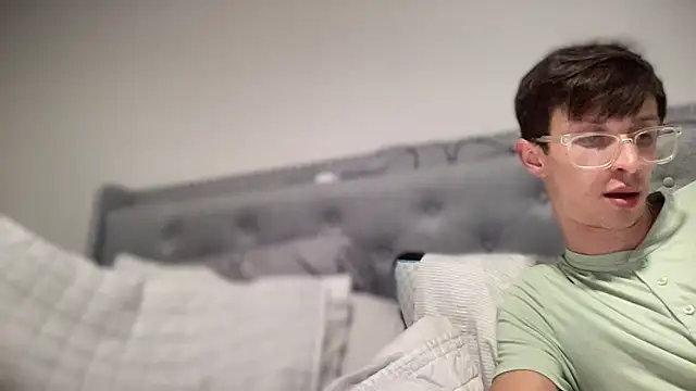 Snapshot of bbgurlnickii chatting on 12, 9, 2025 bbgurlnickii online show from 12, 9, 2025