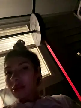 Snapshot of bbgurlnickii chatting on 13, 9, 2025 bbgurlnickii online show from 13, 9, 2025