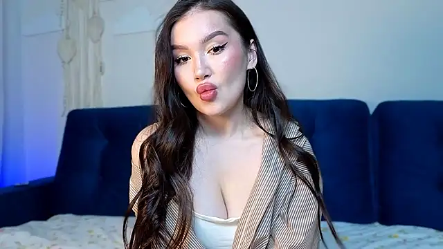 Snapshot of LexeeLuv chatting on 12, 2, 2026 LexeeLuv online show from 12, 2, 2026