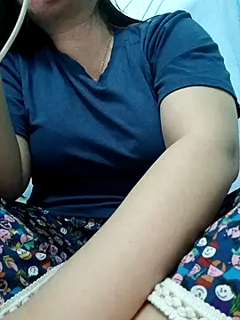  Babyrose  online show from 11, 1, 2026