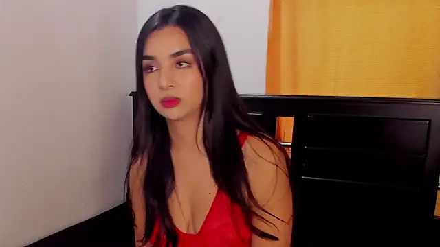Snapshot of MelyRousee chatting on 12, 9, 2025 MelyRousee online show from 12, 9, 2025