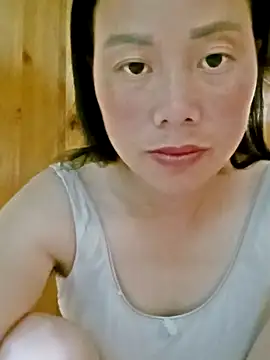 Snapshot of LyyChac chatting on 18, 9, 2025 LyyChac online show from 18, 9, 2025