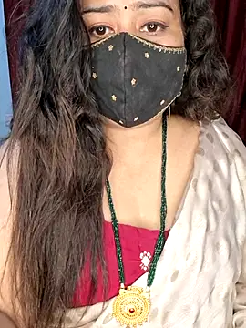 Snapshot of indian-hotmilfs chatting on 21, 7, 2026 indian-hotmilfs online show from 21, 7, 2026