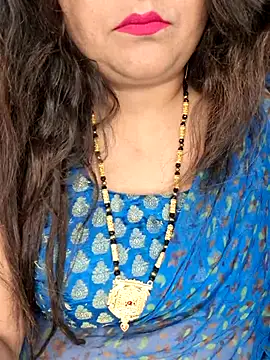 Snapshot of indian-hotmilfs chatting on 23, 7, 2026 indian-hotmilfs online show from 23, 7, 2026