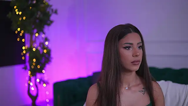 SiennaRuh online show from 19, 4, 2026