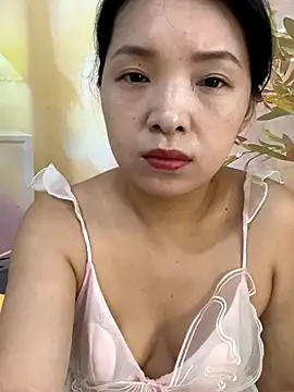 Snapshot of Lilan66 chatting on 12, 9, 2025 Lilan66 online show from 12, 9, 2025