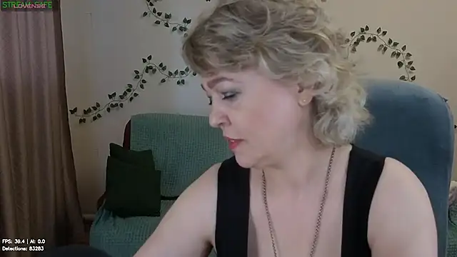 Snapshot of Rosette_Pricky chatting on 5, 8, 2026 Rosette Pricky online show from 5, 8, 2026