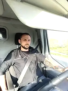 papichulo0099 online show from 23, 3, 2026