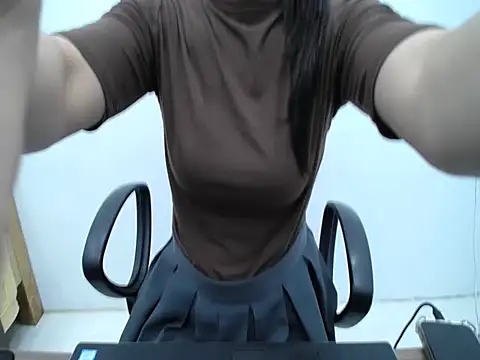  Lady- online show from 31, 10, 2025