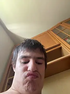 pussyhunter323557 online show from 25, 4, 2026