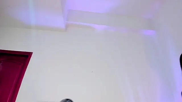 SagiraBelle online show from 8, 10, 2025