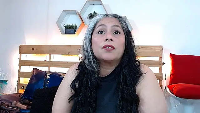 sheila reeves2772 online show from 10, 10, 2025