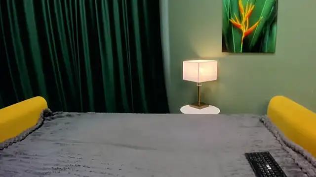 Snapshot of EllenLamb chatting on 14, 7, 2026 EllenLamb online show from 14, 7, 2026