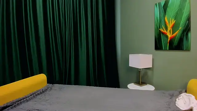 Snapshot of EllenLamb chatting on 16, 7, 2026 EllenLamb online show from 16, 7, 2026