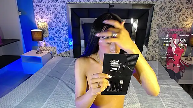 Nayla Monroe online show from 2, 10, 2025