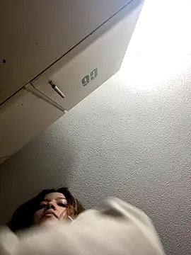 destiny69col online show from 15, 10, 2025