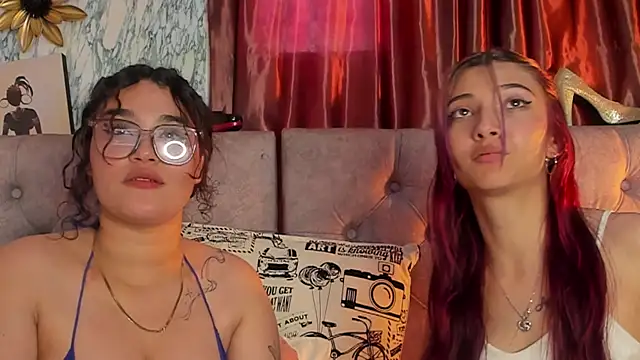 Snapshot of latinles_ed chatting on 14, 11, 2025 latinles ed online show from 14, 11, 2025