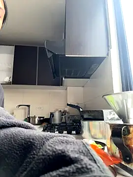 Victoria alson online show from 19, 10, 2025