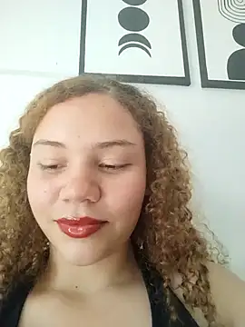 SirenRouge 69 online show from 24, 11, 2025