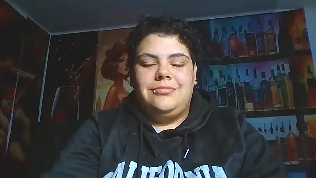 Snapshot of Hailey_Curvy chatting on 16, 7, 2026 Hailey Curvy online show from 16, 7, 2026