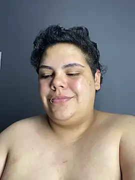 Snapshot of Hailey_Curvy chatting on 28, 7, 2026 Hailey Curvy online show from 28, 7, 2026