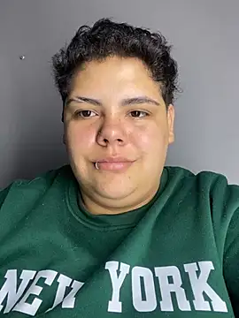 Snapshot of Hailey_Curvy chatting on 2, 8, 2026 Hailey Curvy online show from 2, 8, 2026